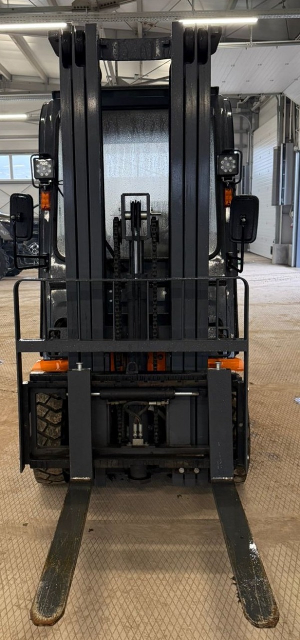 Lonking FD Вилочный погрузчик FD15T — Б/У, 2024 г.
