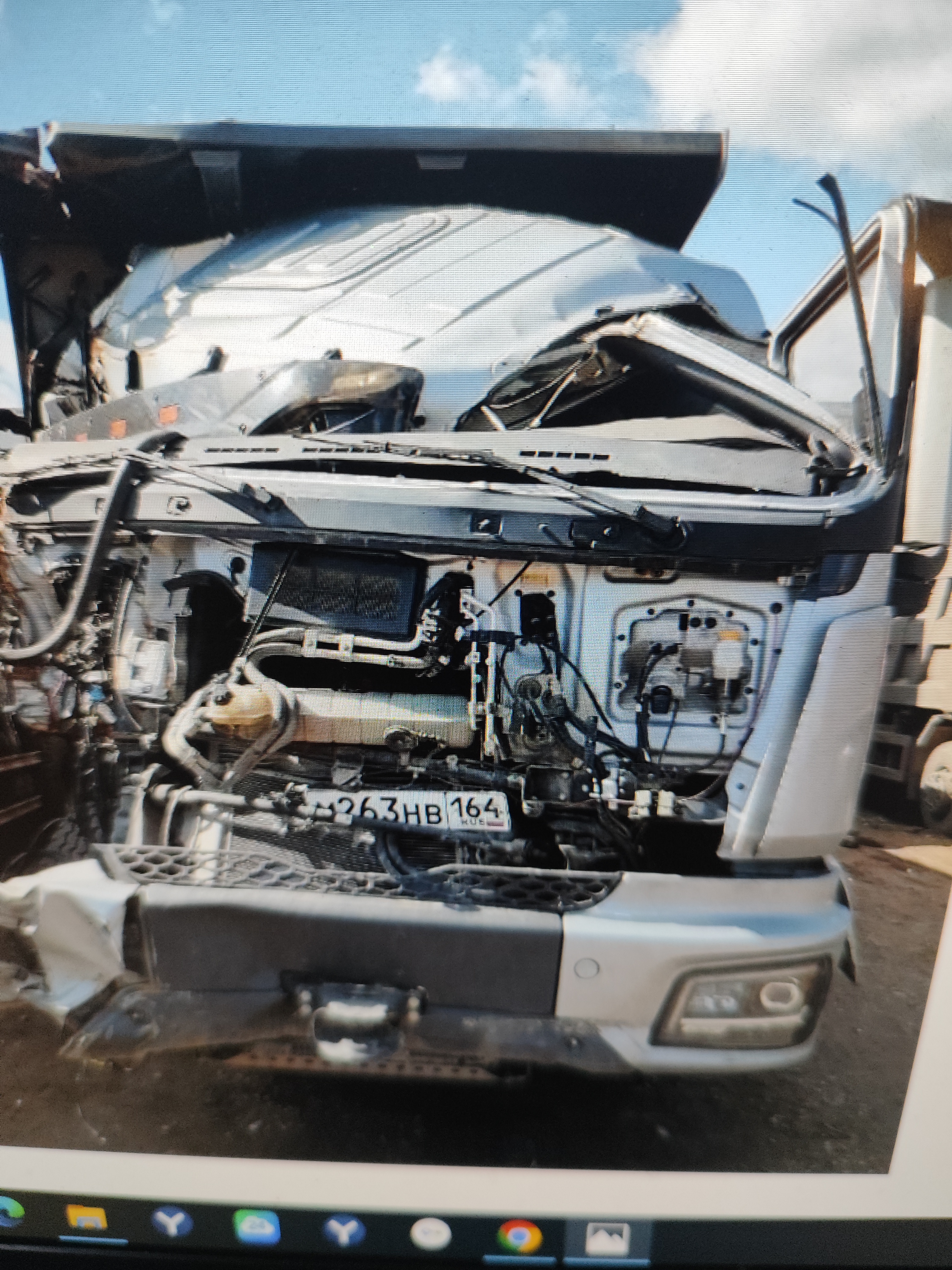 Shacman (Shaanxi) SX 8x4 Самосвал SX33186V366 — Б/У, 2024 г.