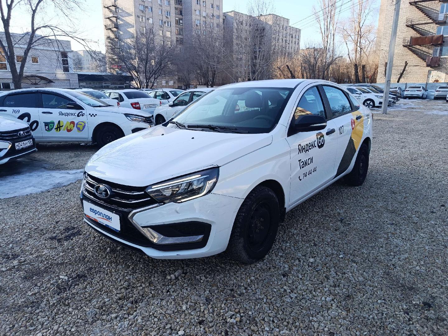 Lada Vesta седан — Б/У, 2023 г. (Волгоград, 133742 км)