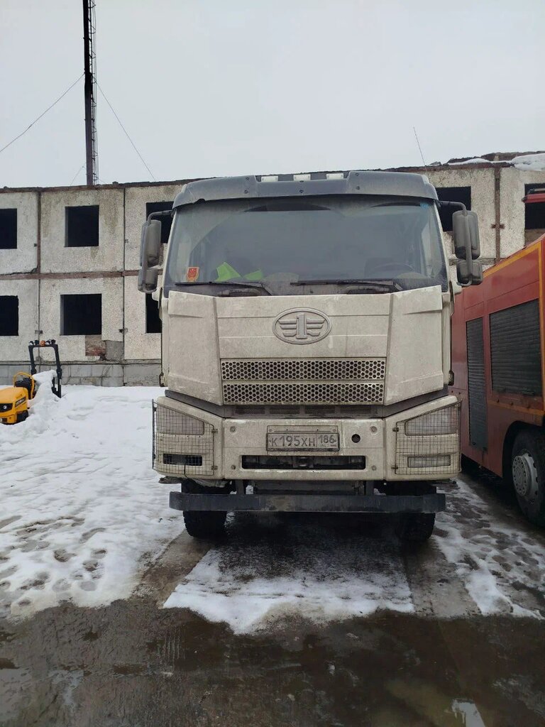 FAW J6 6x6 Самосвал CA3250P66K24L1TE5 — Б/У, 2022 г.