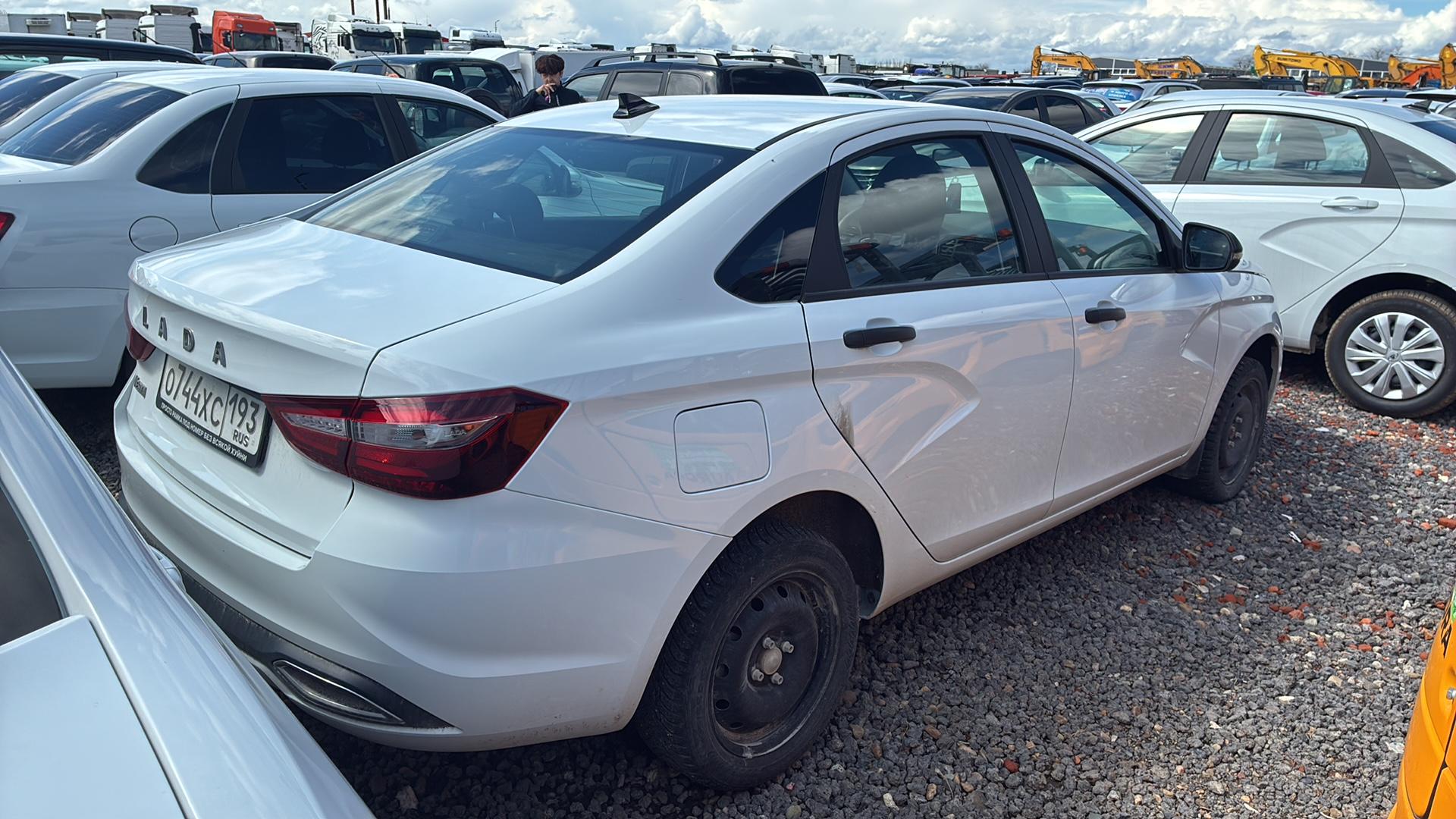 Lada Vesta седан — Б/У, 2024 г. (Краснодар, 20678 км)