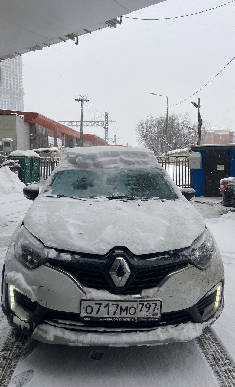 Renault KAPTUR Drive 1.6 CVT 4x2 — Б/У, 2019 г.
