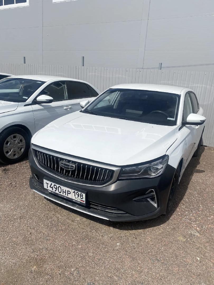 Geely Emgrand — Б/У, 2024 г. (Санкт-Петербург, 61383 км)