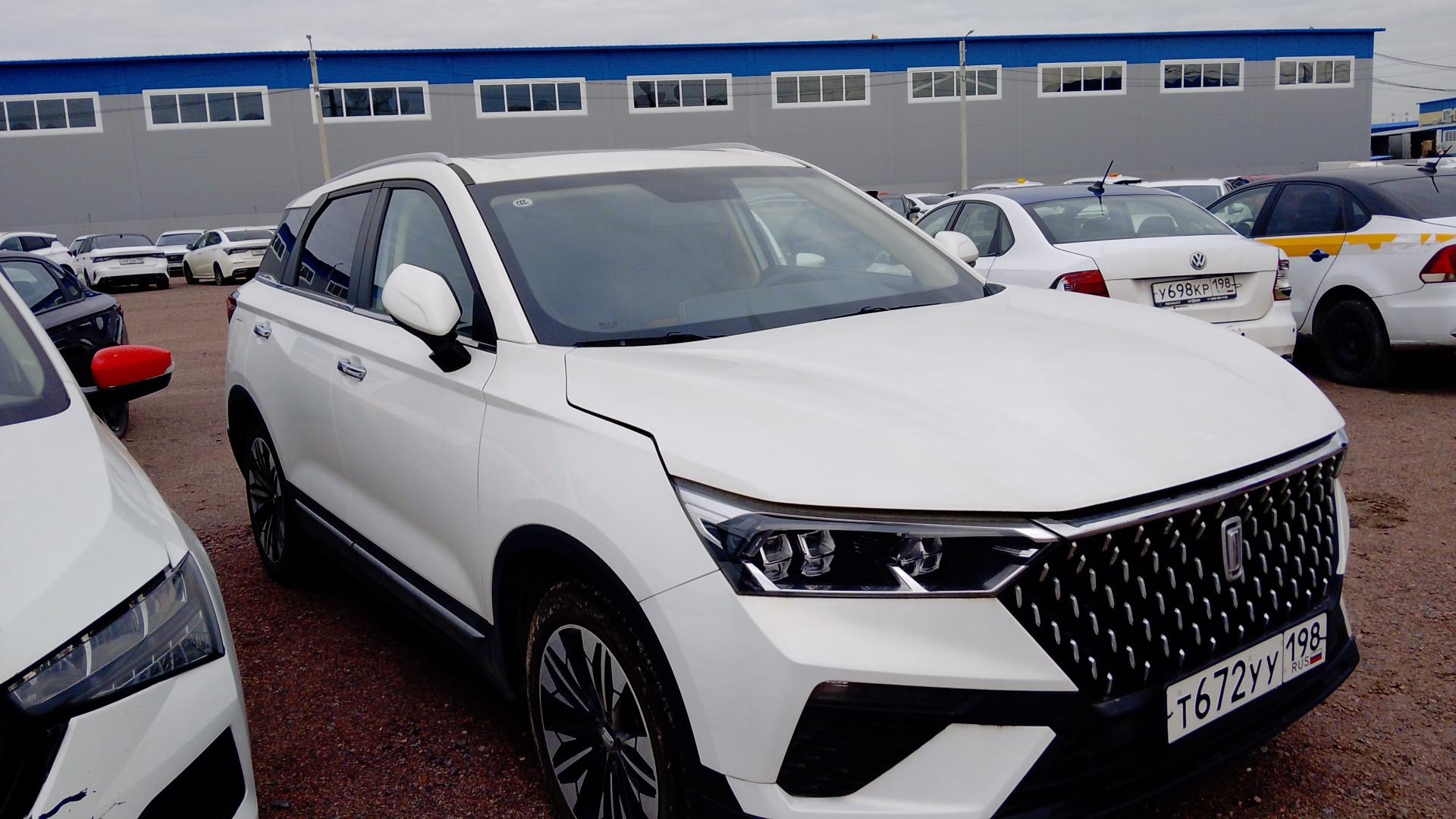 FAW (First Automotive Works) Bestune T77 — Б/У, 2023 г. (Санкт-Петербург, 13300 км)