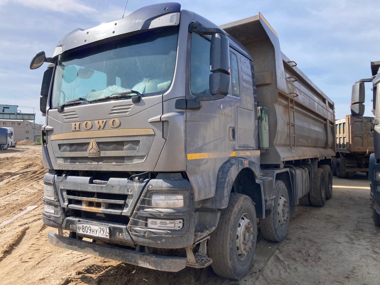 HOWO ZZ3317V386GE1 — Б/У, 2023 г.