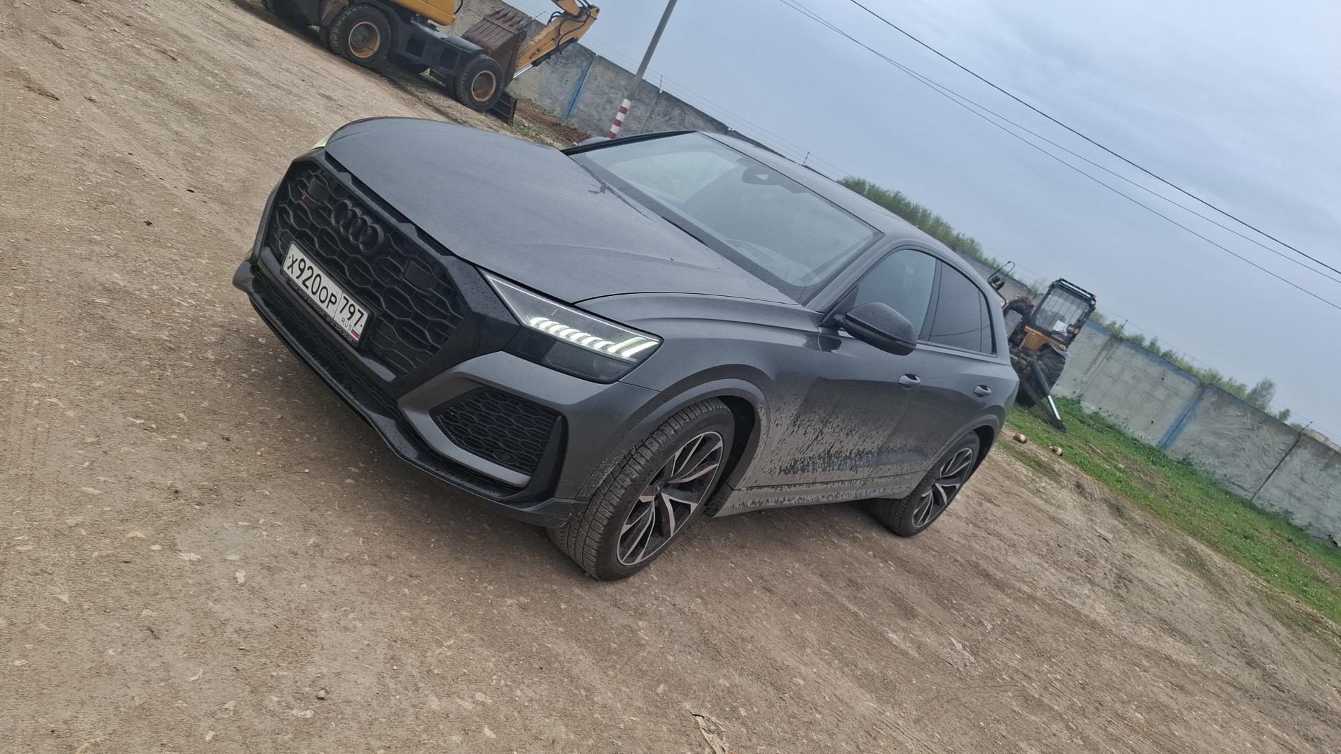 Audi RS Q8 — Б/У, 2022 г. (Балашиха, 66556 км)