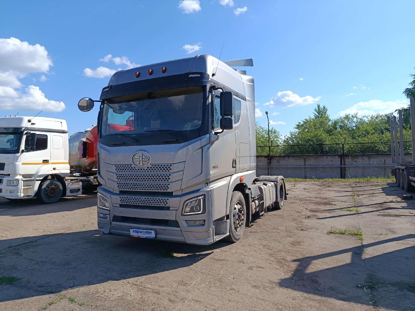 FAW (First Automotive Works) JH6 — Б/У, 2023 г. (Набережные Челны, 331639 км)