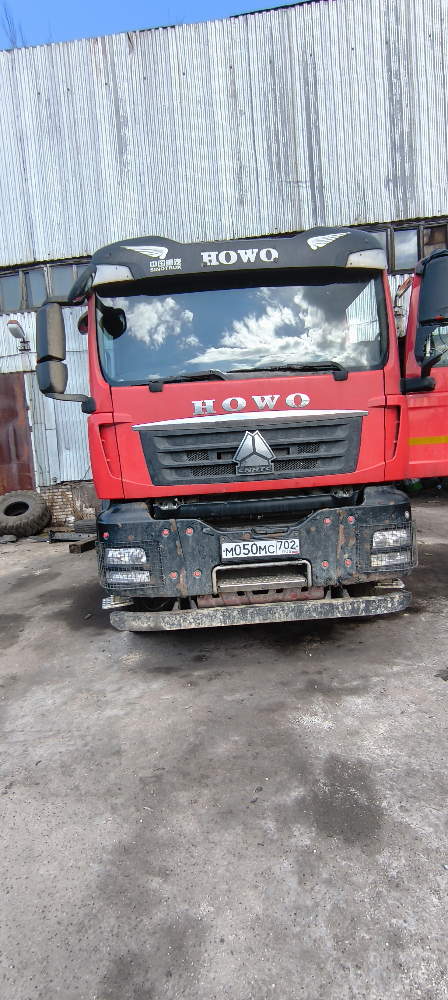 Howo T5G 6x4 Самосвал ZZ3257V384GE1 — Б/У, 2022 г.
