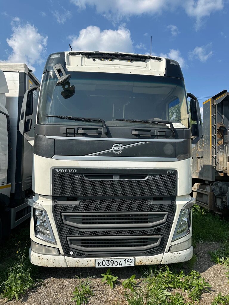 Volvo FH 6x4 Седельный тягач FH-TRUCK — Б/У, 2017 г.