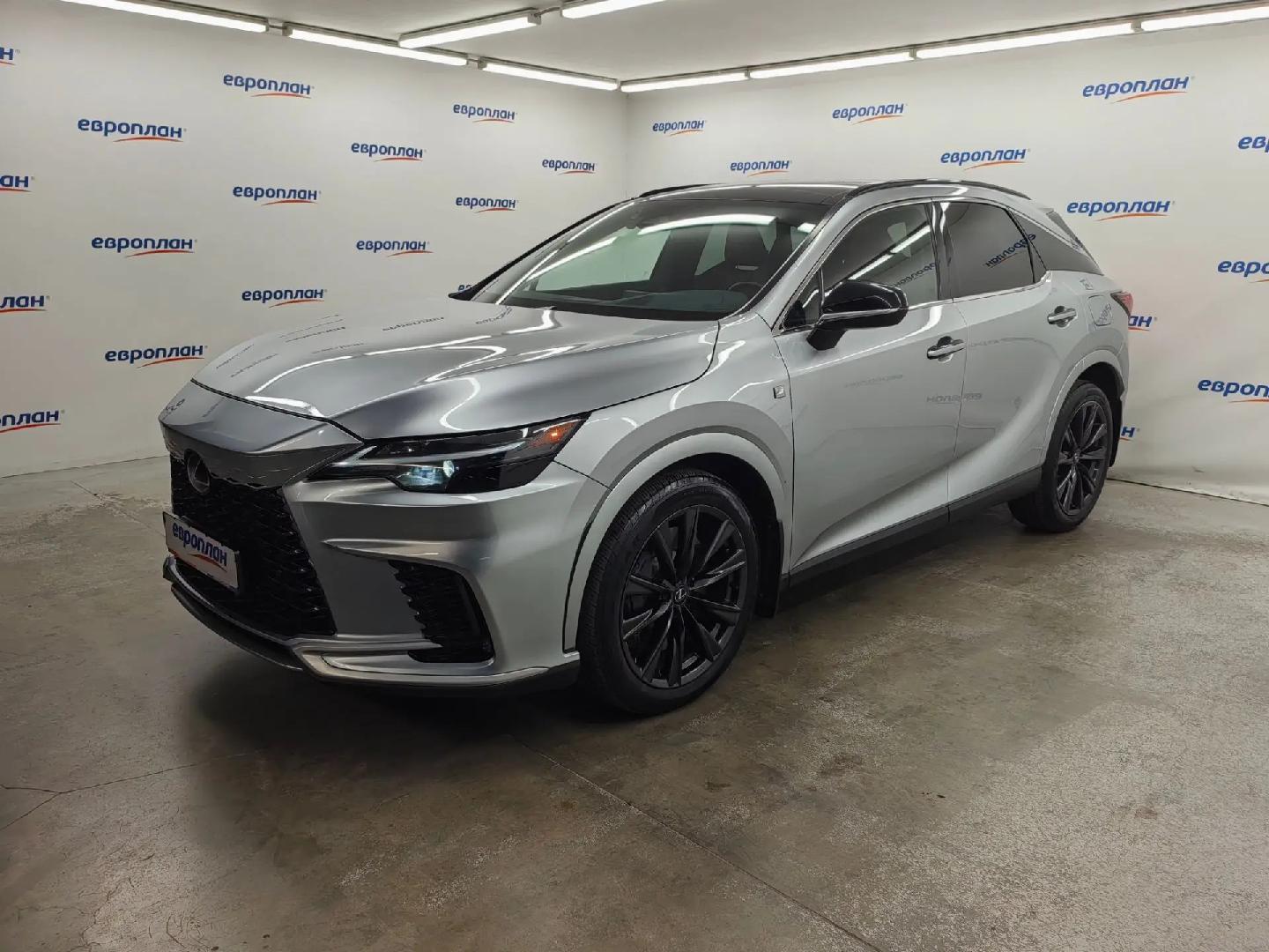 Lexus RX — Б/У, 2022 г. (Москва, 55357 км)