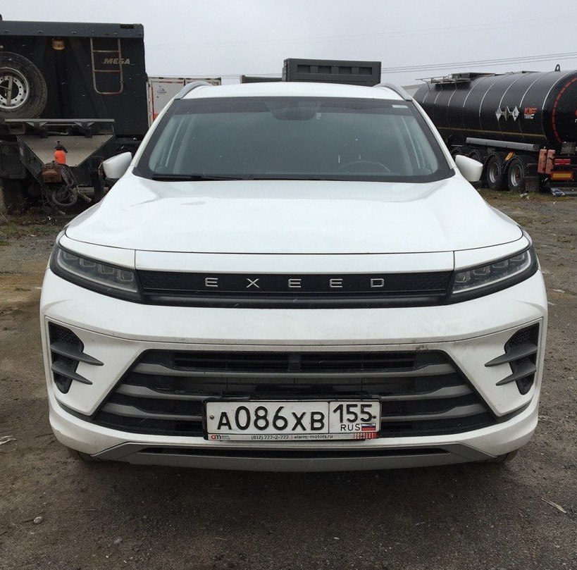 EXEED LX Luxury 1.5T CVT 2WD — Б/У, 2023 г.