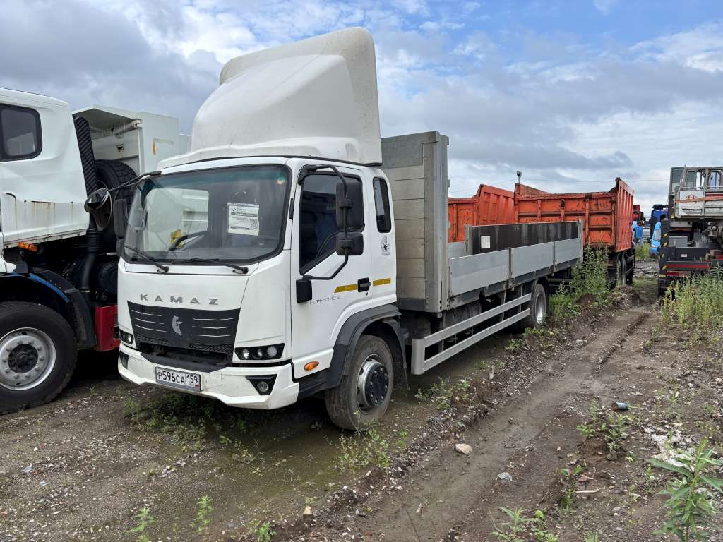 КАМАЗ Компас на шасси 43082 4x2 Бортовой (Евроборт) — Б/У, 2024 г.