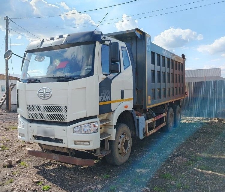FAW J6* 6х4 Самосвал — Б/У, 2021 г.