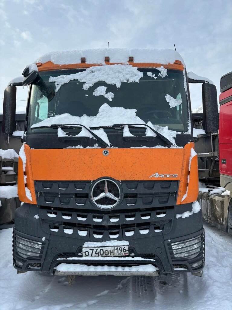 Mercedes-Benz AROCS 6x4 Седельный тягач 3348S AT — Б/У, 2023 г.