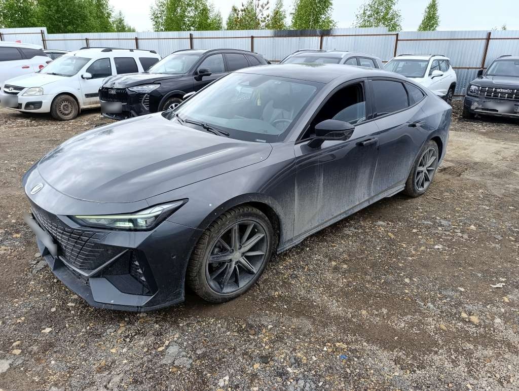 CHANGAN DLX 1.5T 7DCT (I поколение) — Б/У, 2023 г.