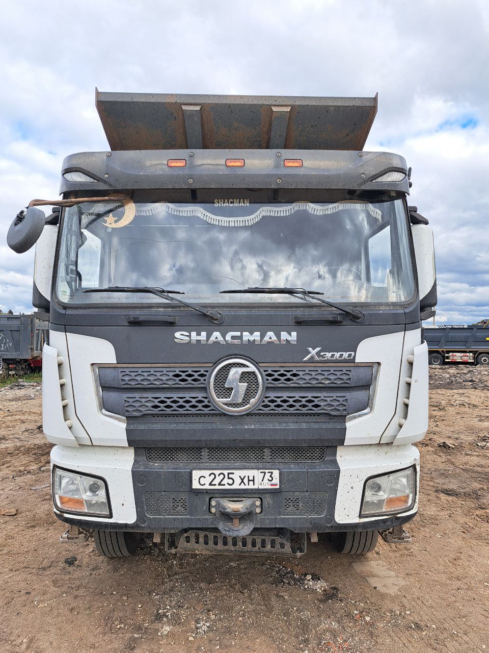 Shacman (Shaanxi) SX 8x4 Самосвал SX331863366 — Б/У, 2023 г.