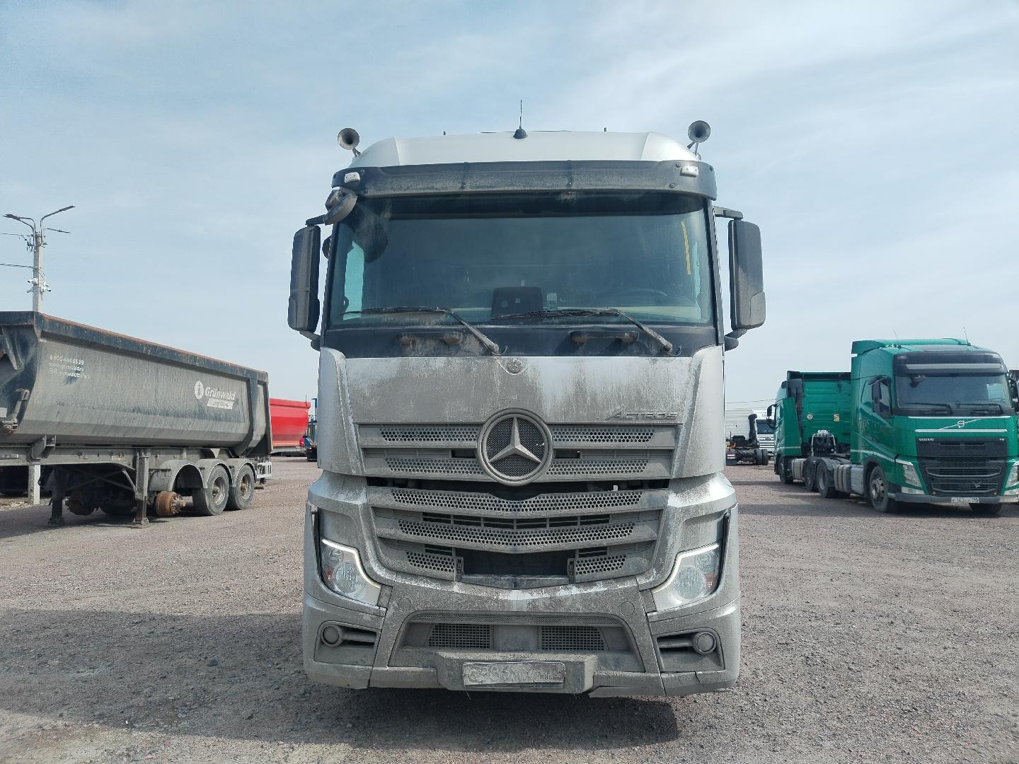 Mercedes-Benz Actros 1848LS — Б/У, 2023 г. (Санкт-Петербург, 524236 км)