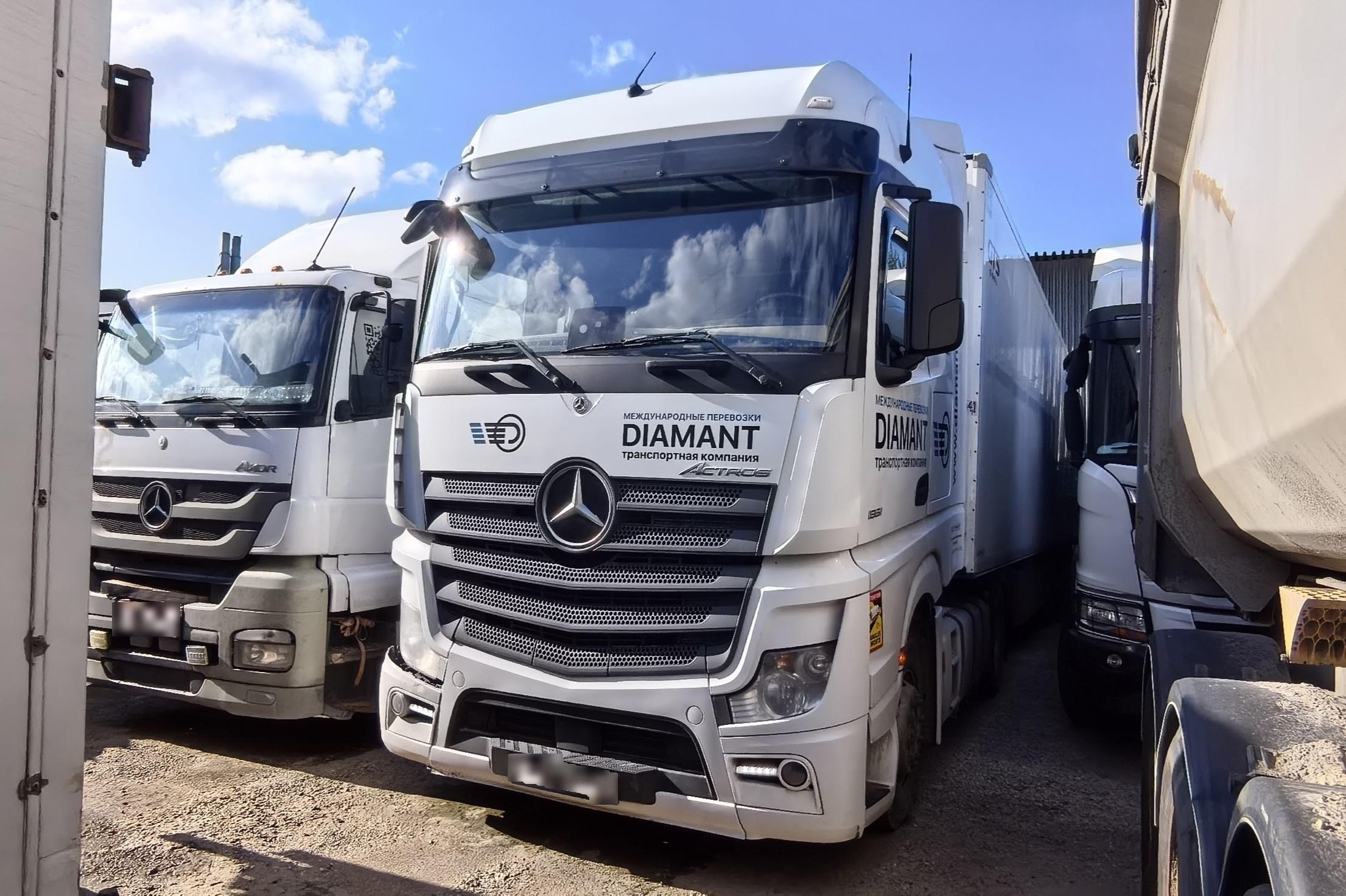 MERCEDES-BENZ Actros 4x2 Седельный тягач — Б/У, 2021 г.