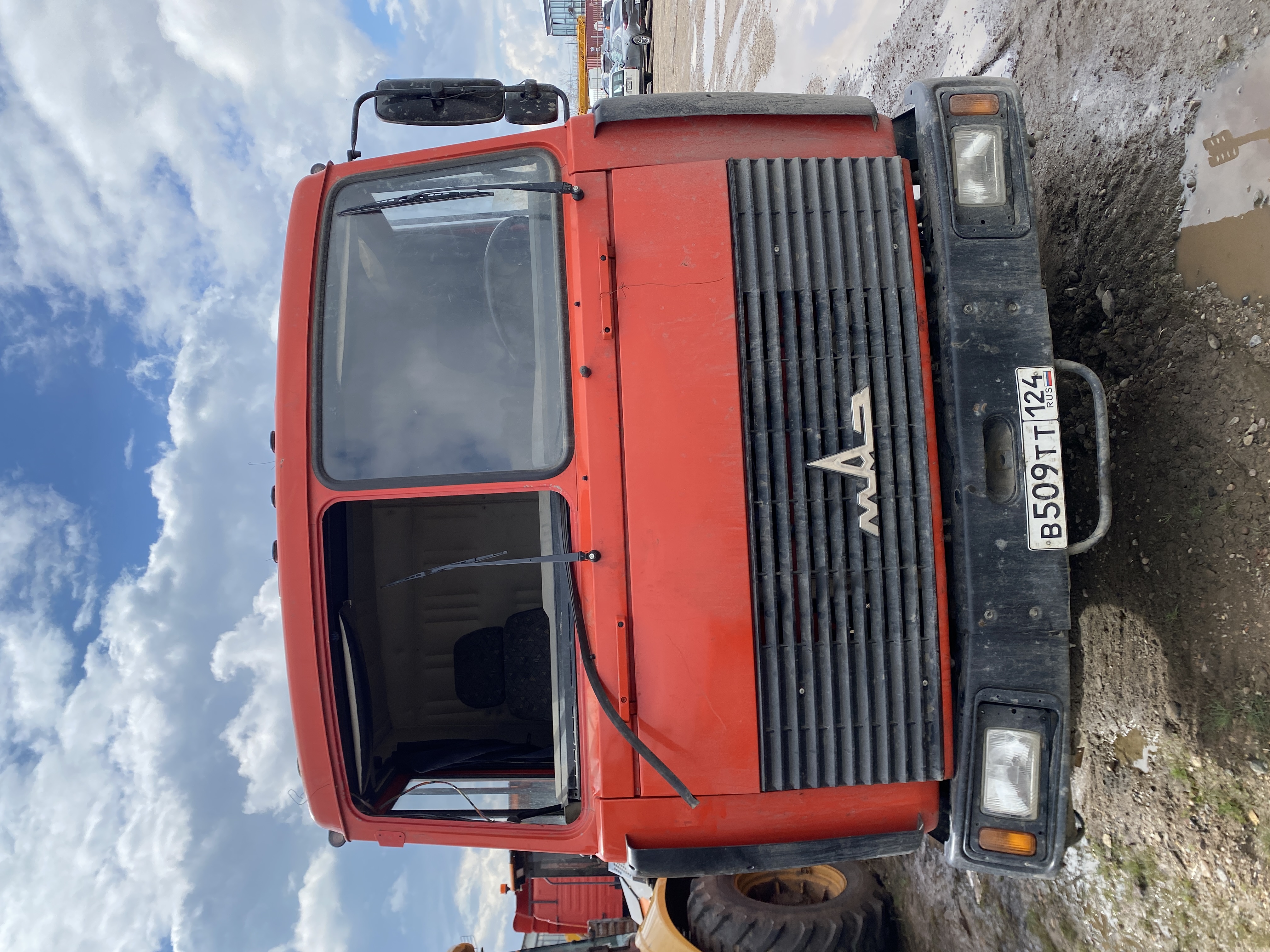 МАЗ 6517 6x6 Самосвал 651727 — Б/У, 2023 г.