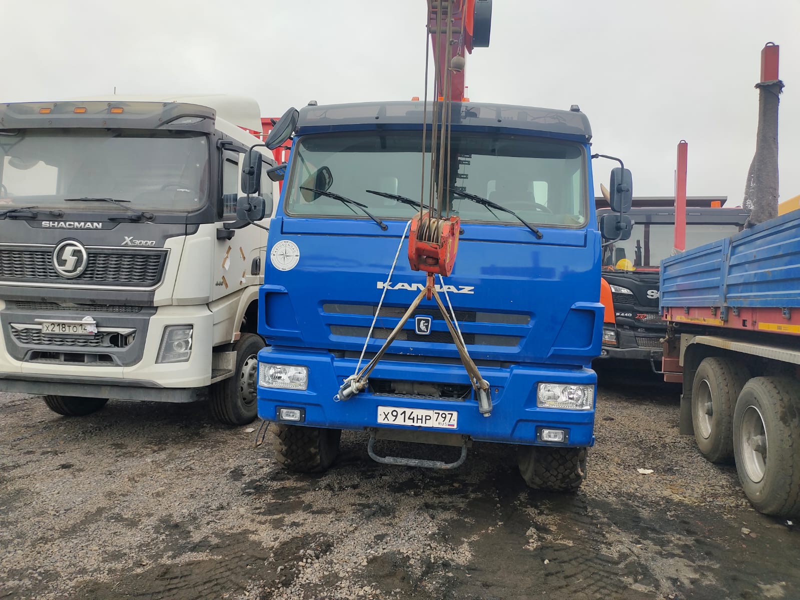 СПМ 732704 на шасси КамАЗ 43118 6x6 Седельный тягач с КМУ — Б/У, 2022 г.