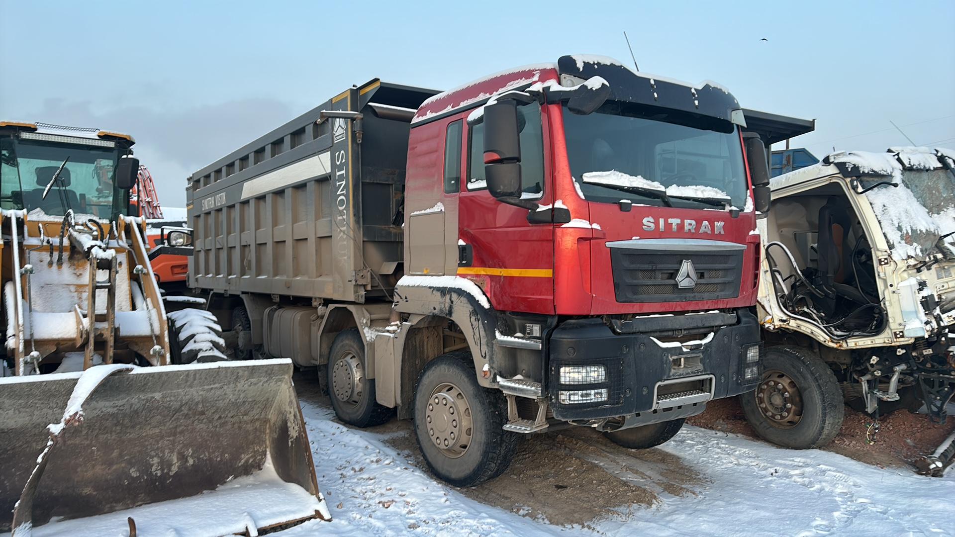 Sitrak ZZ3316V386ME — Б/У, 2022 г. (Красноярск, 104889 км)