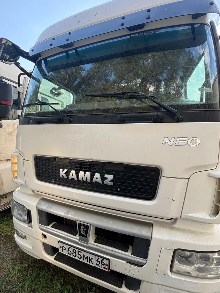 КамАЗ 5490 4x2 Седельный тягач 5490-032-87 NEO — Б/У, 2017 г.