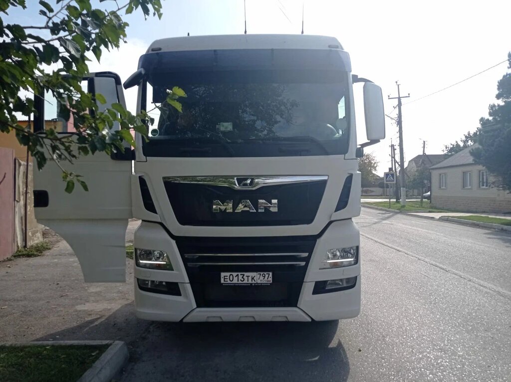 MAN TGX 4x2 Седельный тягач 18.460 4x2 BLS — Б/У, 2017 г.
