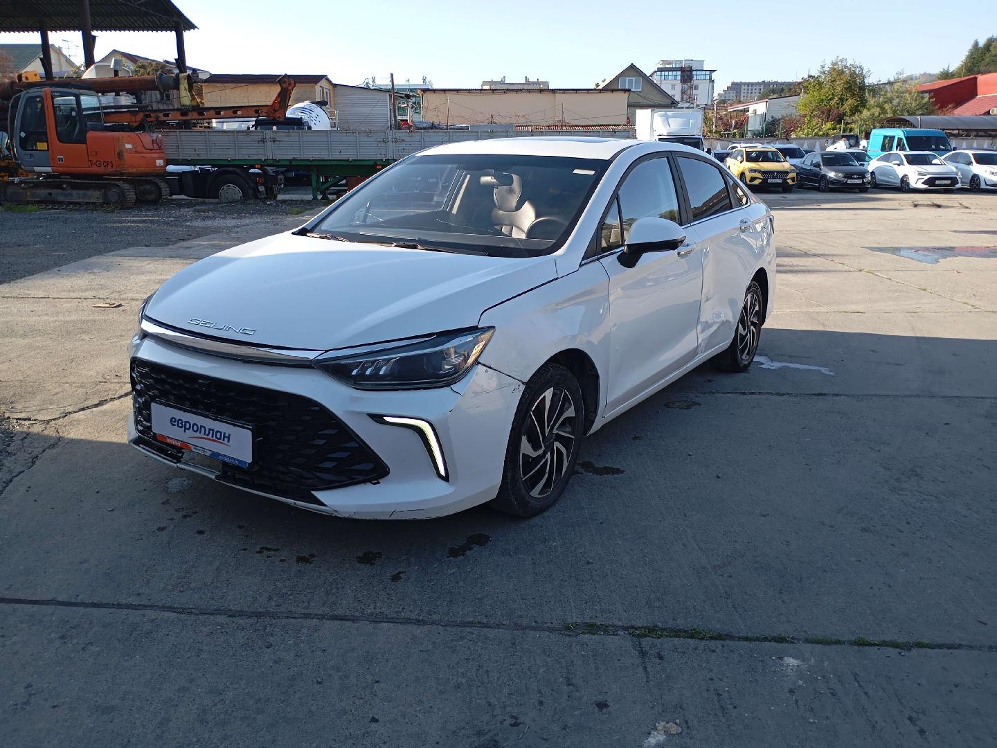 BAIC Ю5 Плюс (U5 Plus) — Б/У, 2023 г. (Сочи, 105682 км)