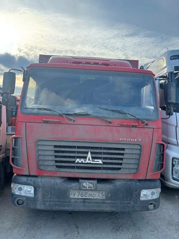 МАЗ 4371 4x2 Бортовой 4371С0-532-000 — Б/У, 2021 г.