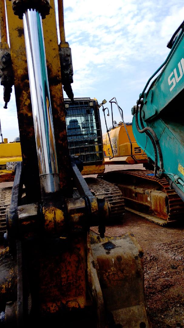 Komatsu (Комацу) PC210-10M0 — Б/У, 2022 г. (Санкт-Петербург, 9963 км)