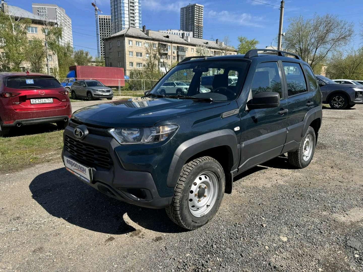 Lada Niva Travel — Б/У, 2023 г. (Самара, 93488 км)