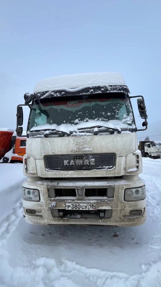 КамАЗ 5490 4x2 Седельный тягач 5490-S5 — Б/У, 2020 г.