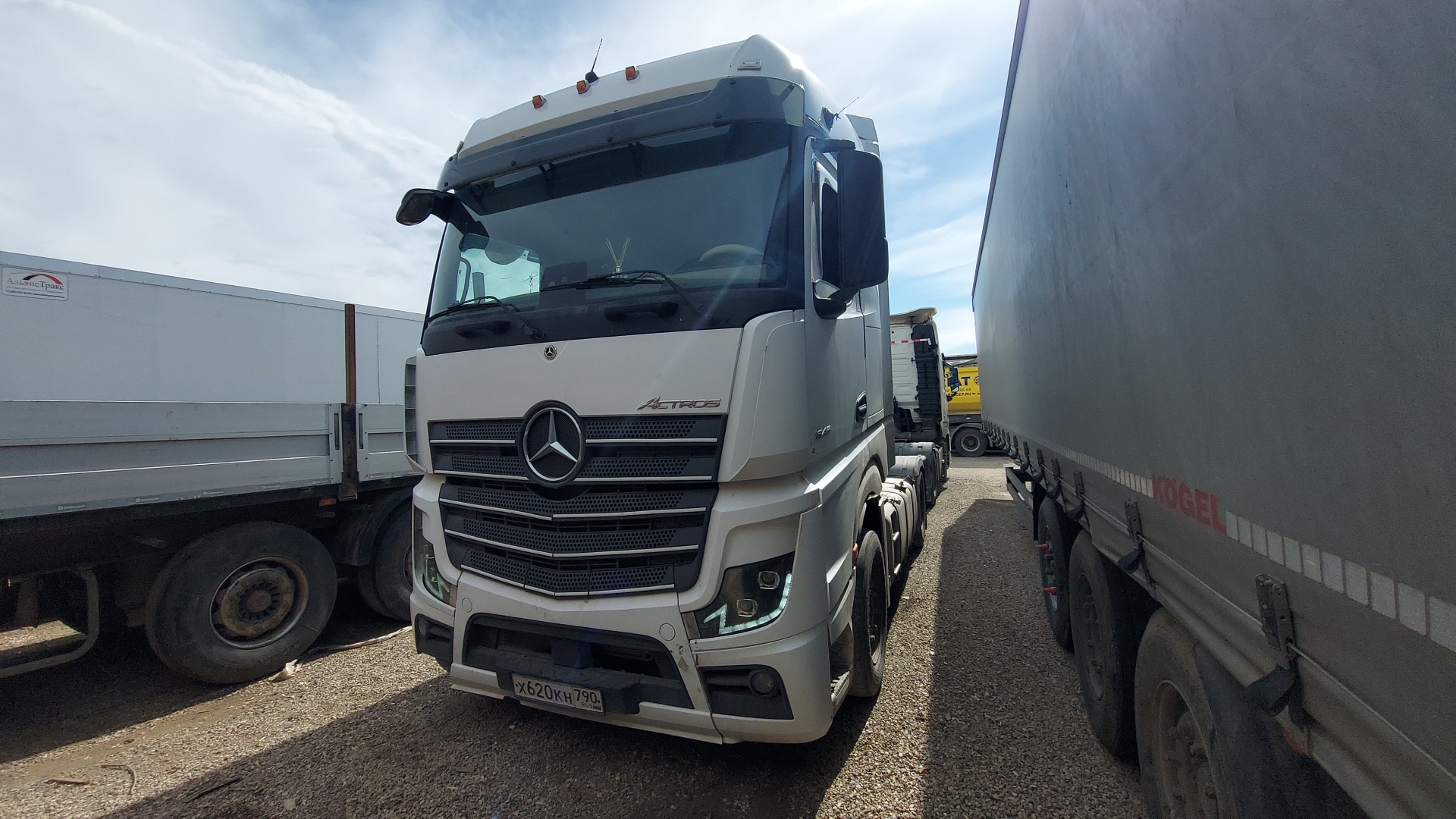 MERCEDES-BENZ Actros 1845LS 4x2 Седельный тягач — Б/У, 2021 г.