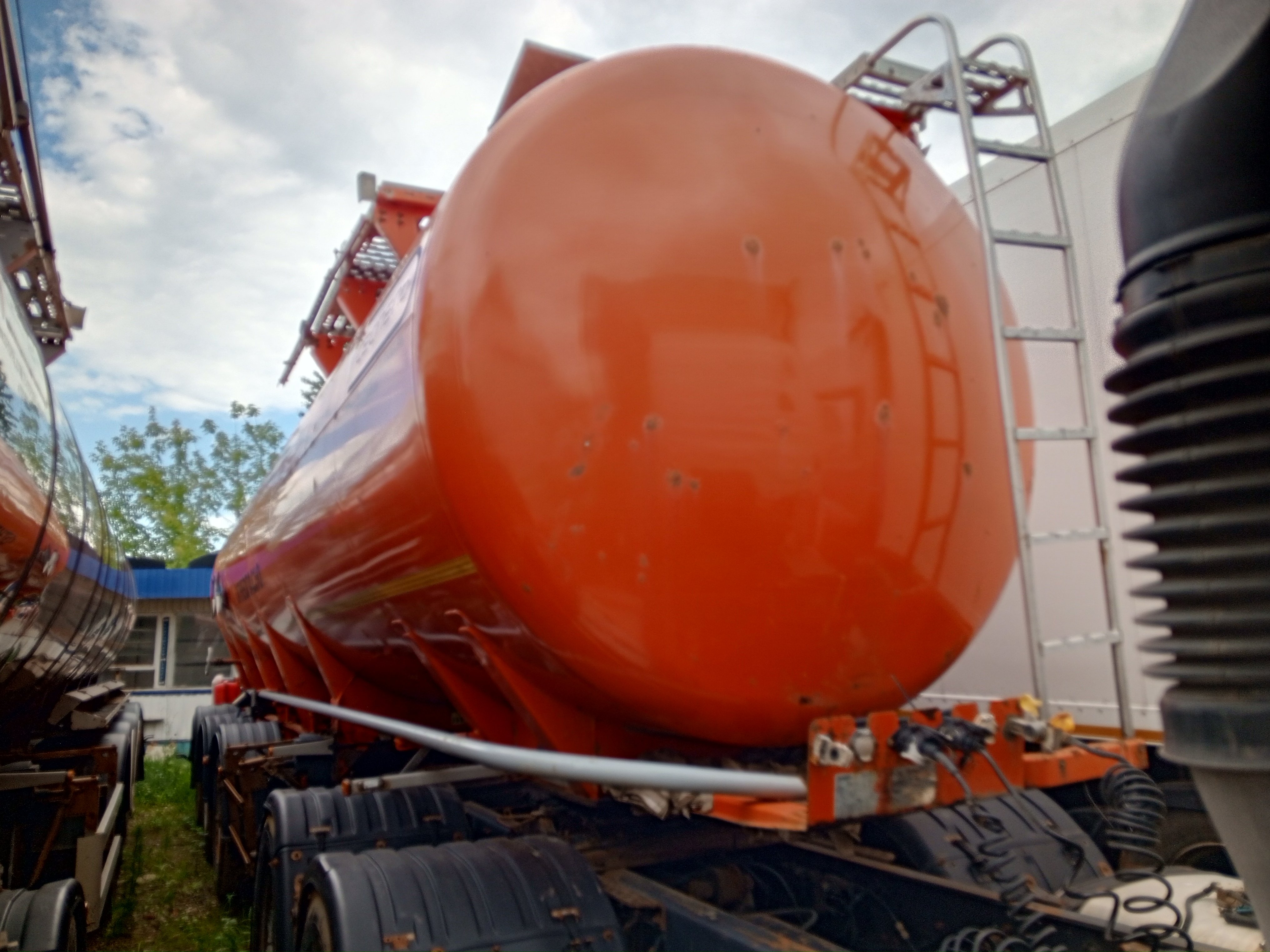 Сеспель SF3B Полуприцеп цистерна SF3B35 — Б/У, 2018 г.