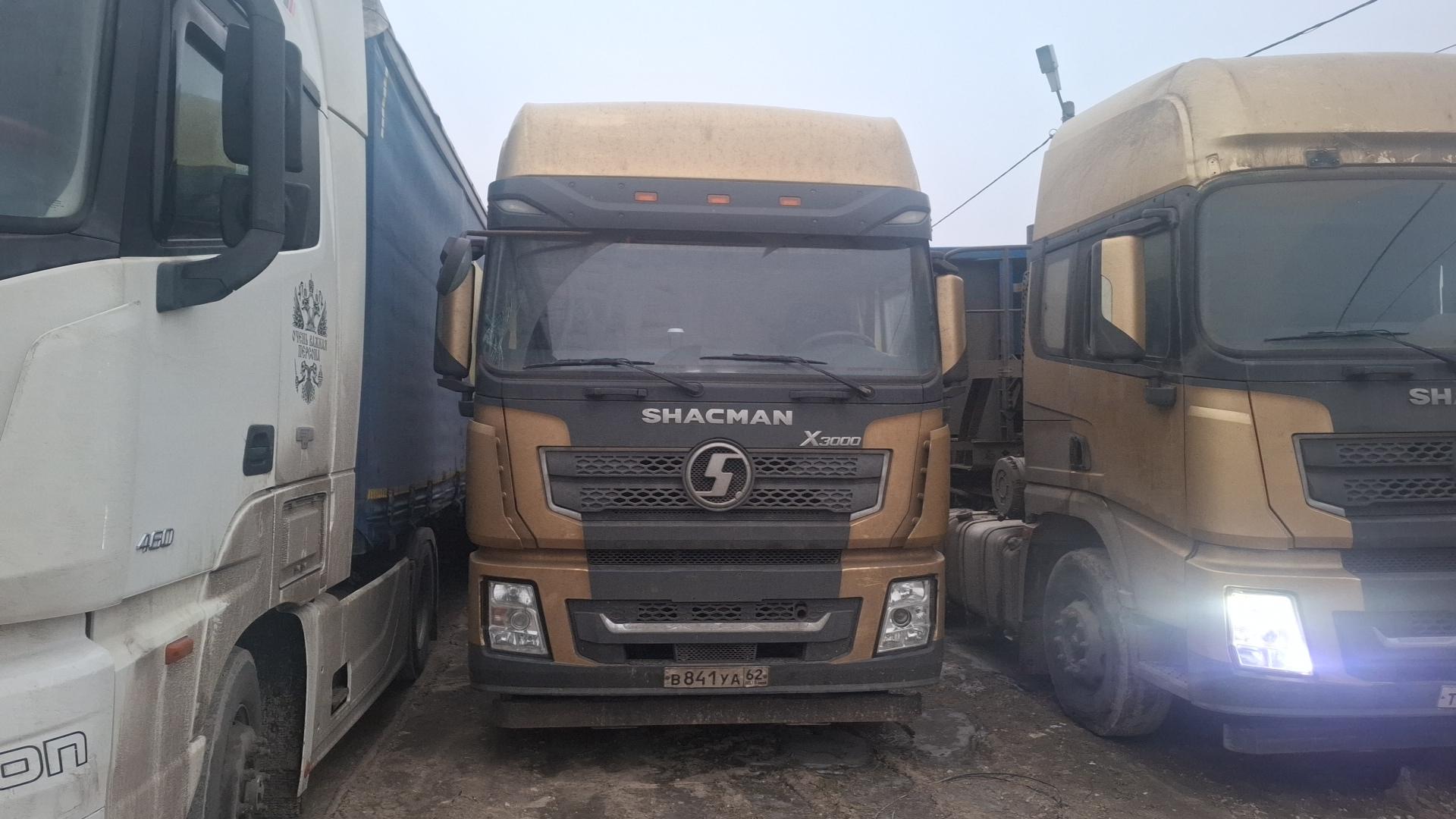 Shacman SX42584V324 — Б/У, 2022 г. (Балашиха, 302763 км)