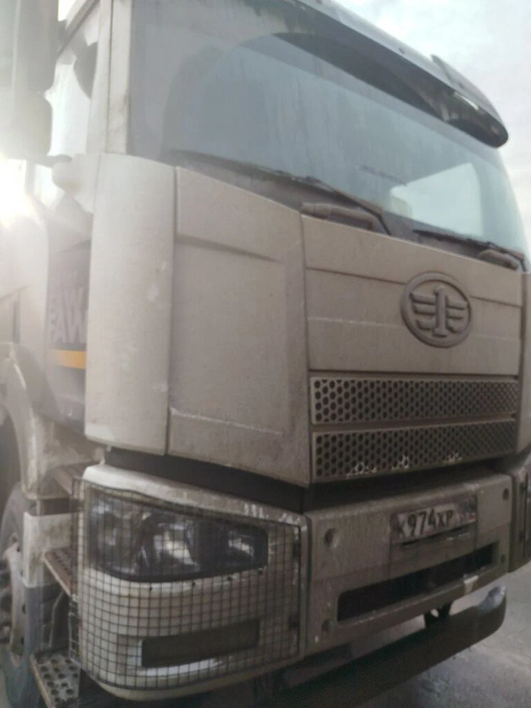FAW J6 8x4 Самосвал СА3310Р66K24T4E5 — Б/У, 2023 г.