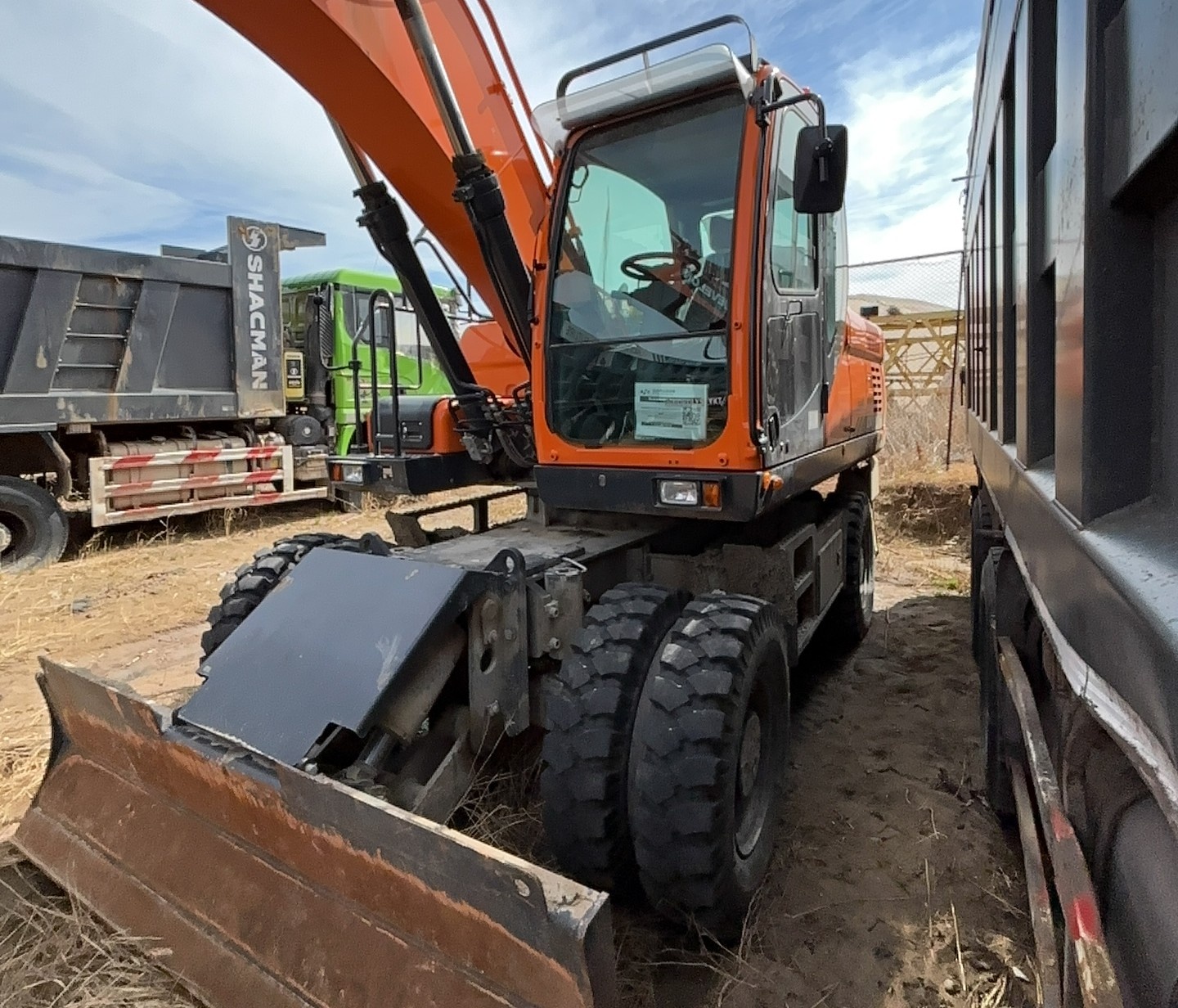 DOOSAN DX190WA — Б/У, 2023 г.