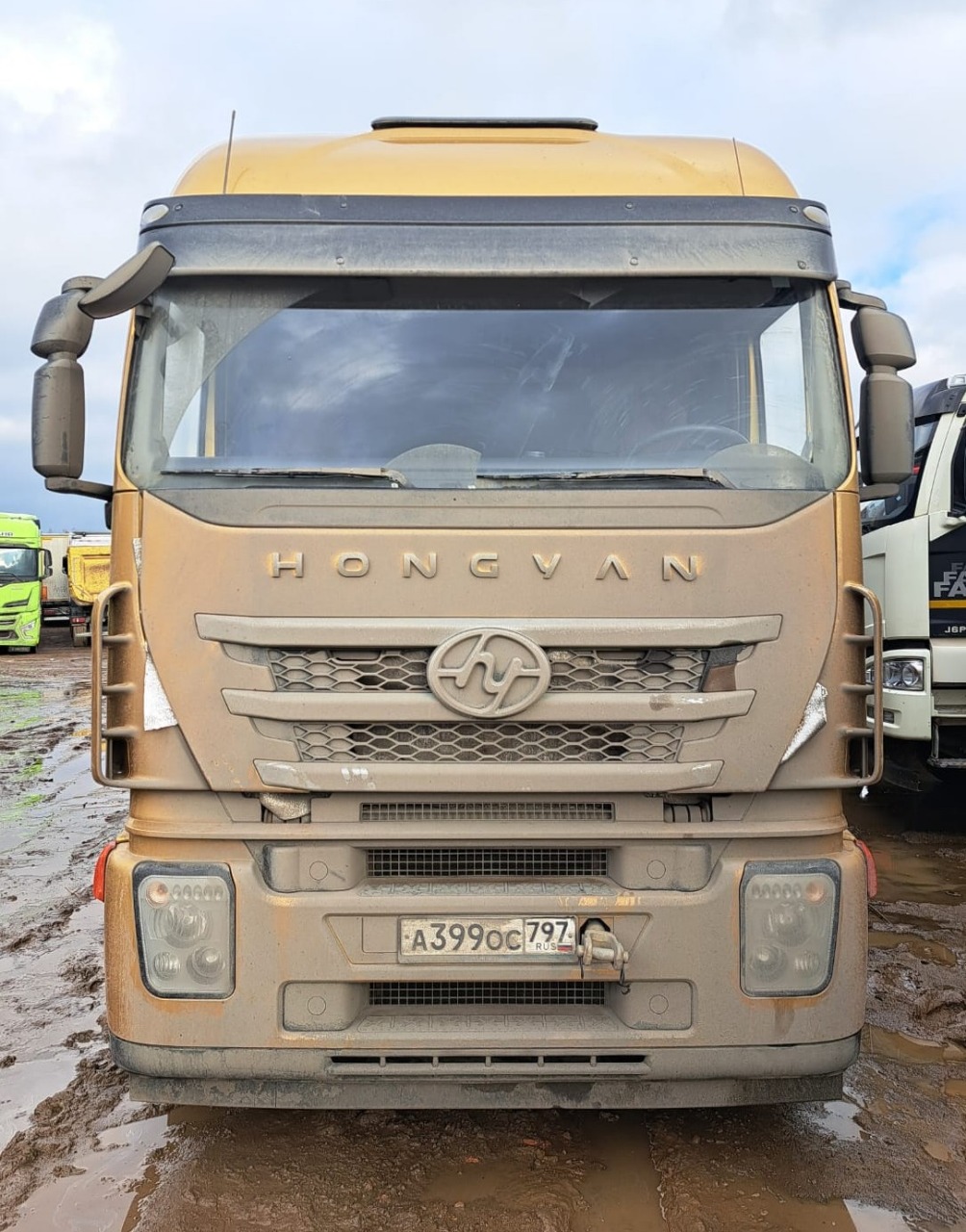 HONGYAN CQ 4x2 Седельный тягач CQ4186HV52 — Б/У, 2023 г.