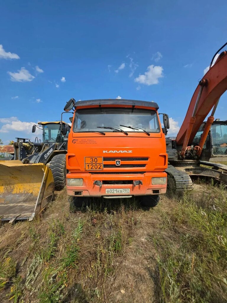 Энергомаш 5668 на шасси КамАЗ 43118 6x6 Автотопливозаправщик 5668E2 — Б/У, 2021 г.
