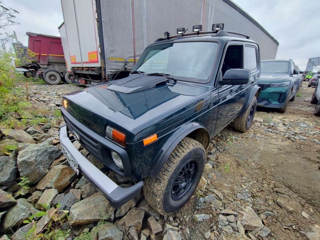LADA Luxe 1.7 5MT — Б/У, 2024 г.