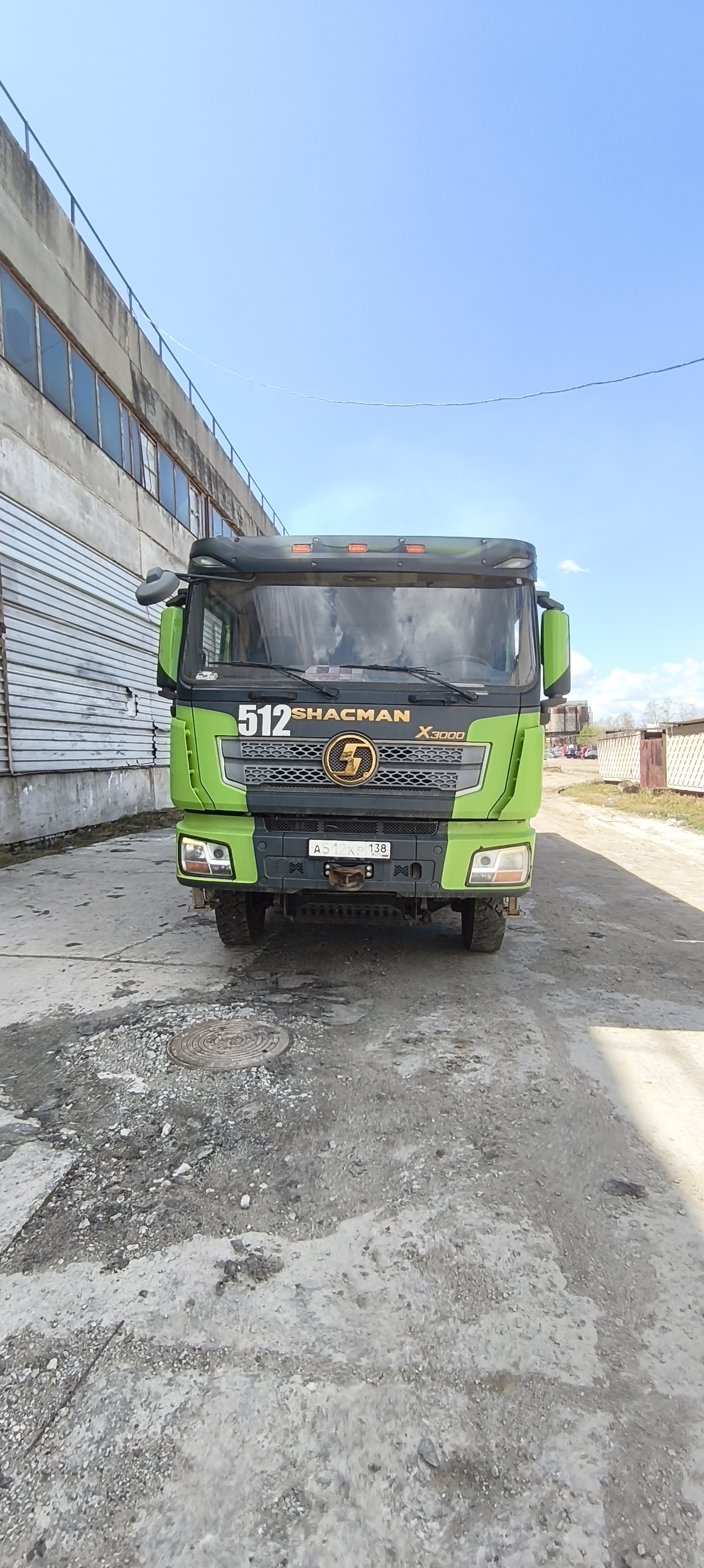 Shacman (Shaanxi) SX 8x4 Самосвал SX331863366 — Б/У, 2022 г.