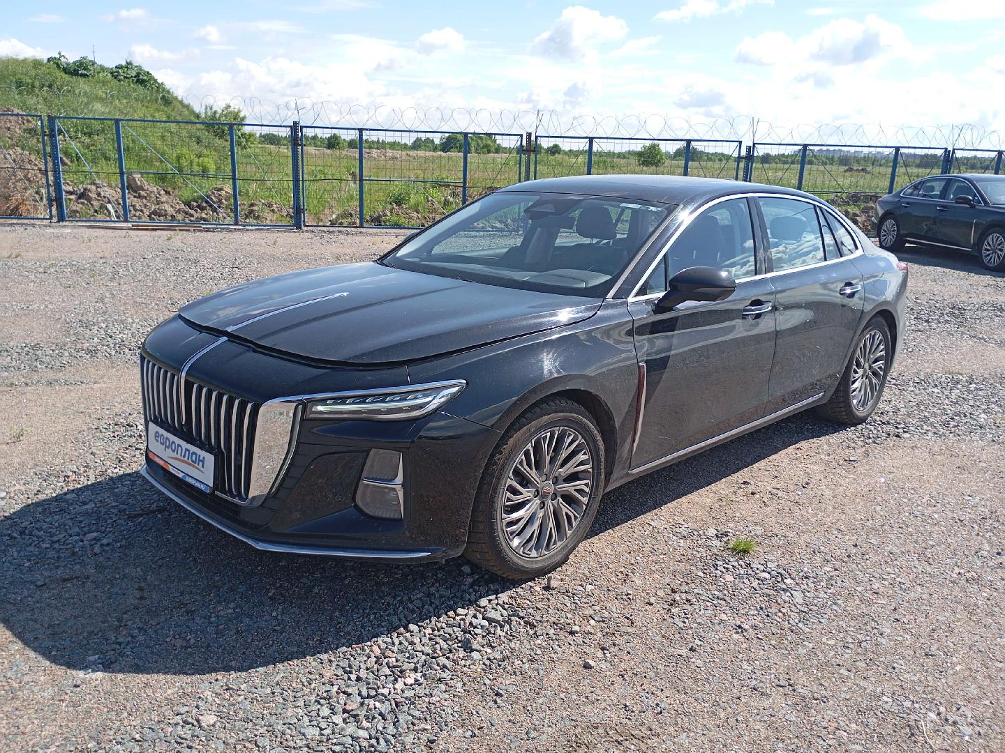 Hongqi H5 — Б/У, 2024 г. (Санкт-Петербург, 117810 км)