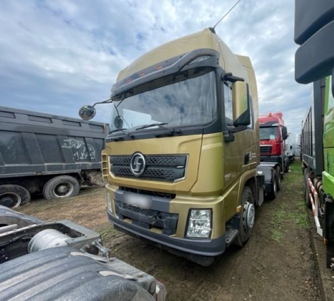 Shacman (Shaanxi) SX42584W324C — Б/У, 2022 г.