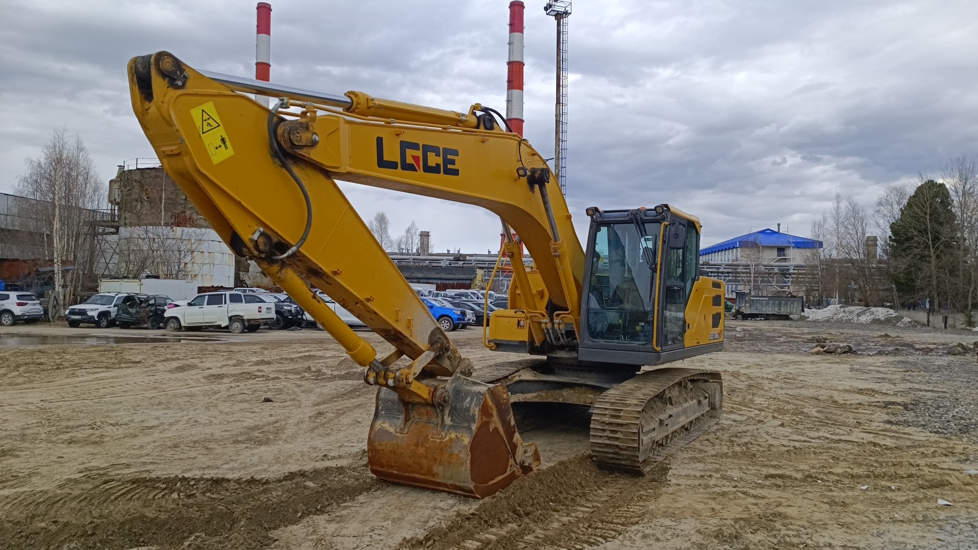LGCE E6210HNLC — Б/У, 2023 г.