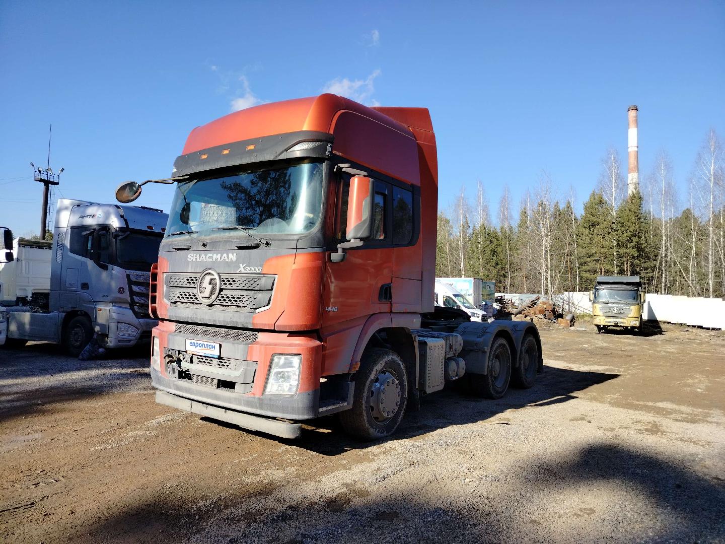 Shacman SX42584W324C — Б/У, 2022 г. (Тюмень, 338775 км)