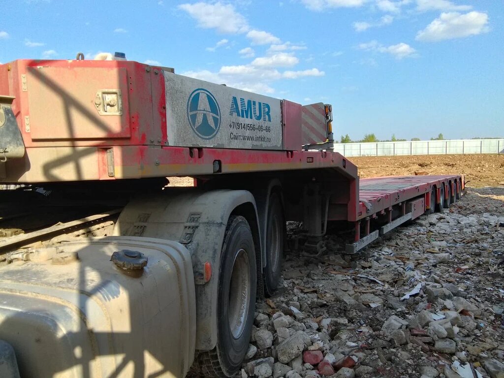 AMUR AMUR Полуприцеп тяжеловоз 5 осей LYR9806TDPW — Б/У, 2024 г.