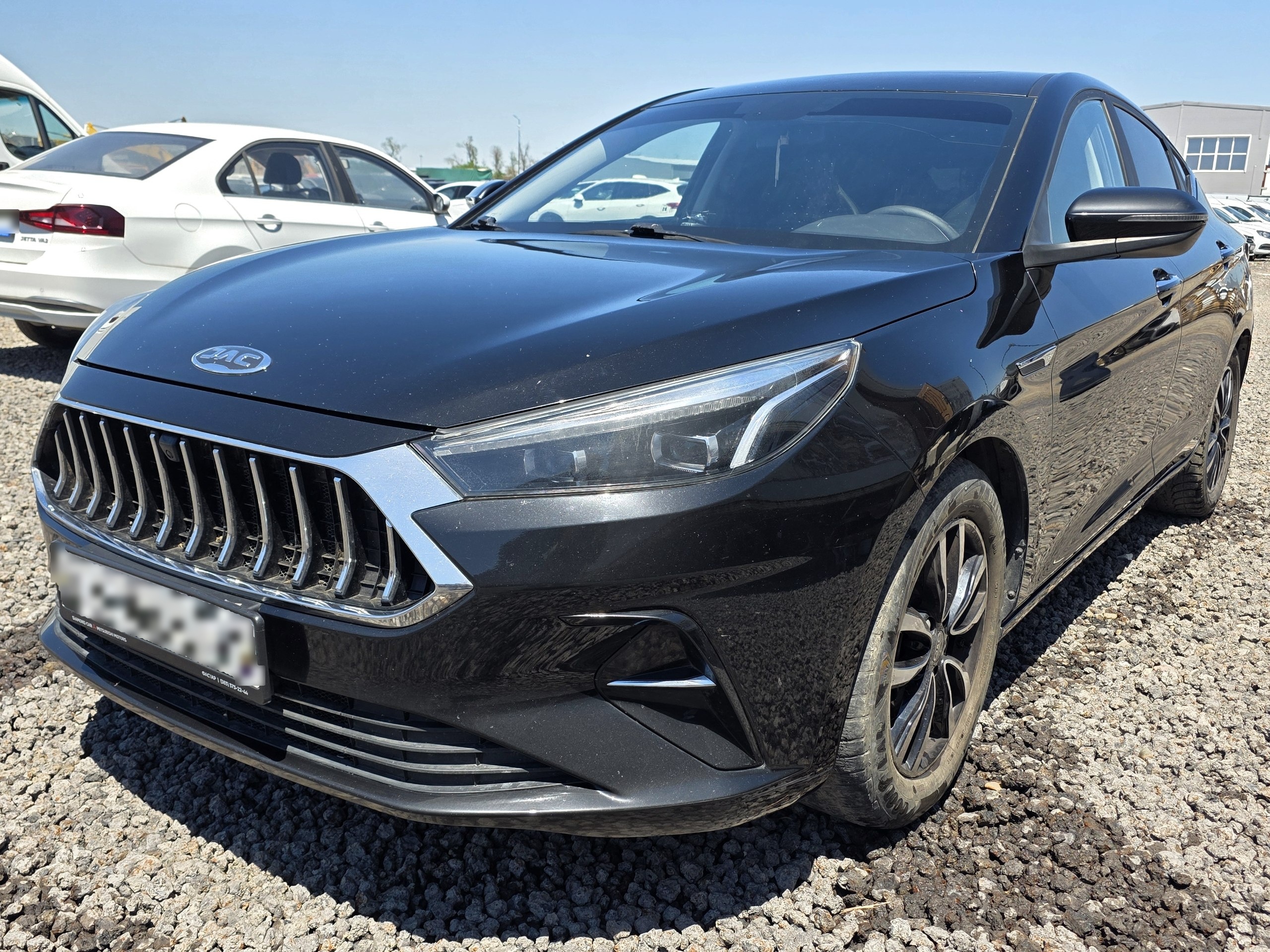 JAC Luxury 1.5 CVT (I поколение) — Б/У, 2023 г.