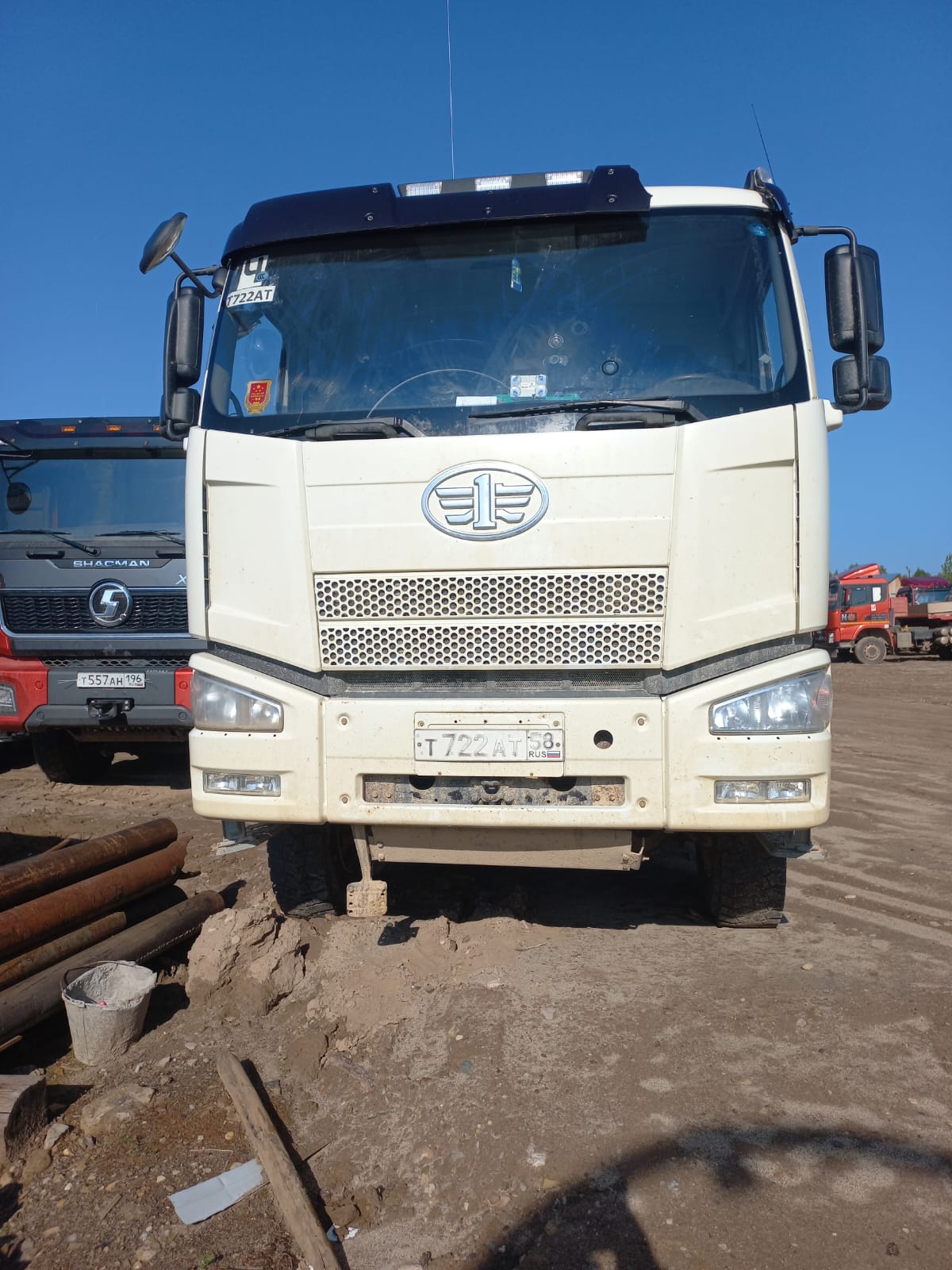 FAW J6 8x4 Самосвал СА3310Р66K24T4E5 — Б/У, 2022 г.
