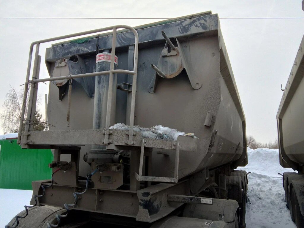 Grunwald 9453 Полуприцеп самосвальный 9453-0000011-60 — Б/У, 2024 г.