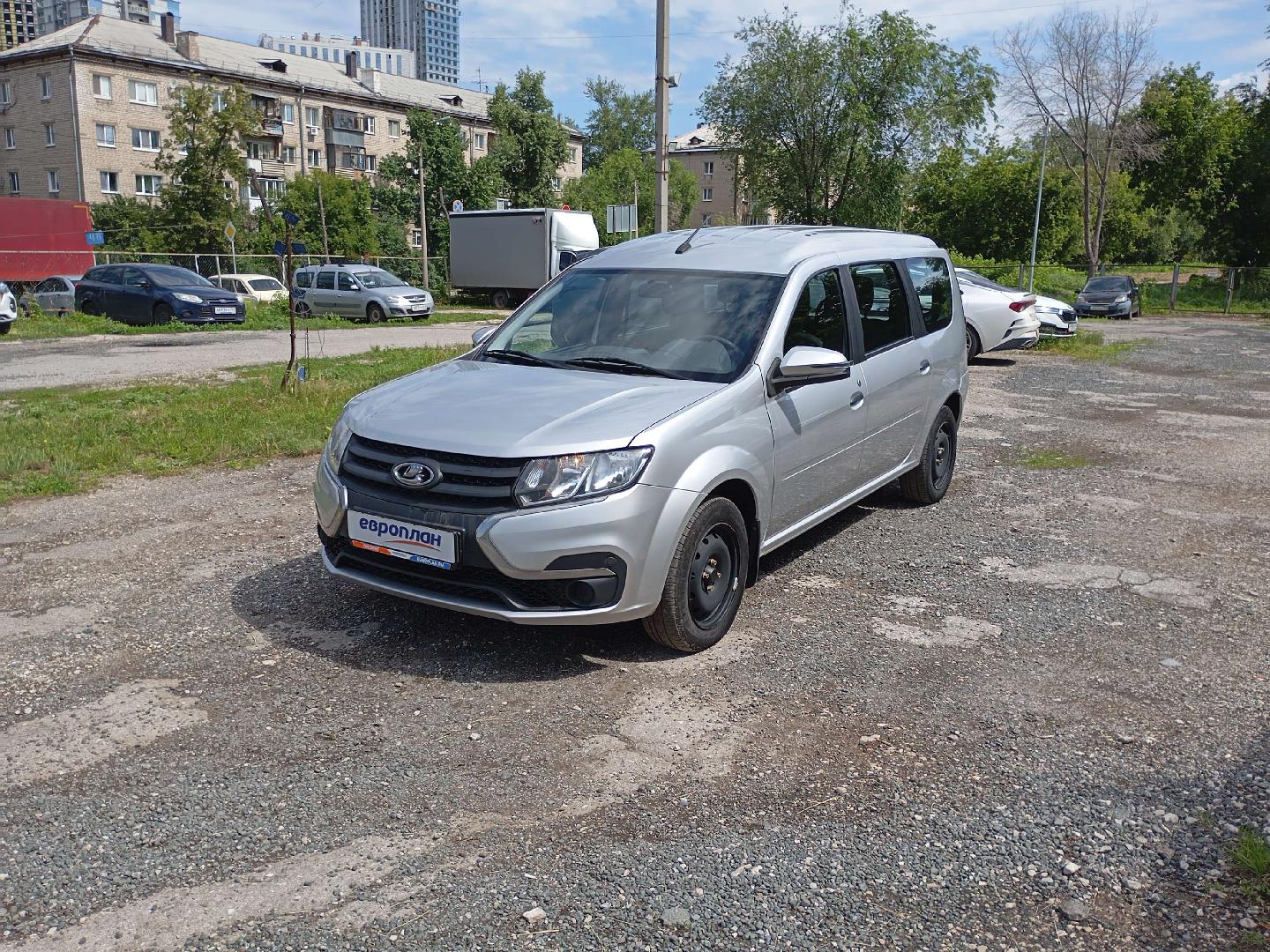 Lada Largus универсал — Б/У, 2024 г. (Самара, 48075 км)